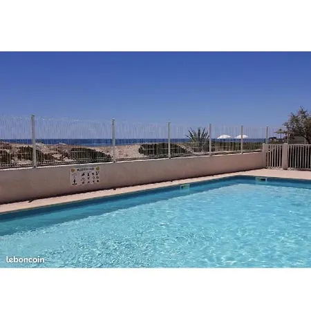 Apartament Tahiti Bord De Mer, Piscine A Frontignan